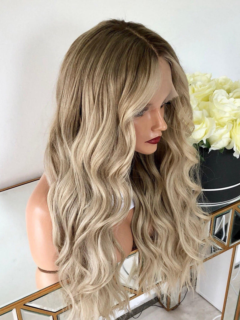 Long Wavy Ombre Blonde Human Lace Front Wigs Preplucked 150 Density Wigs 360 Lace Wigs