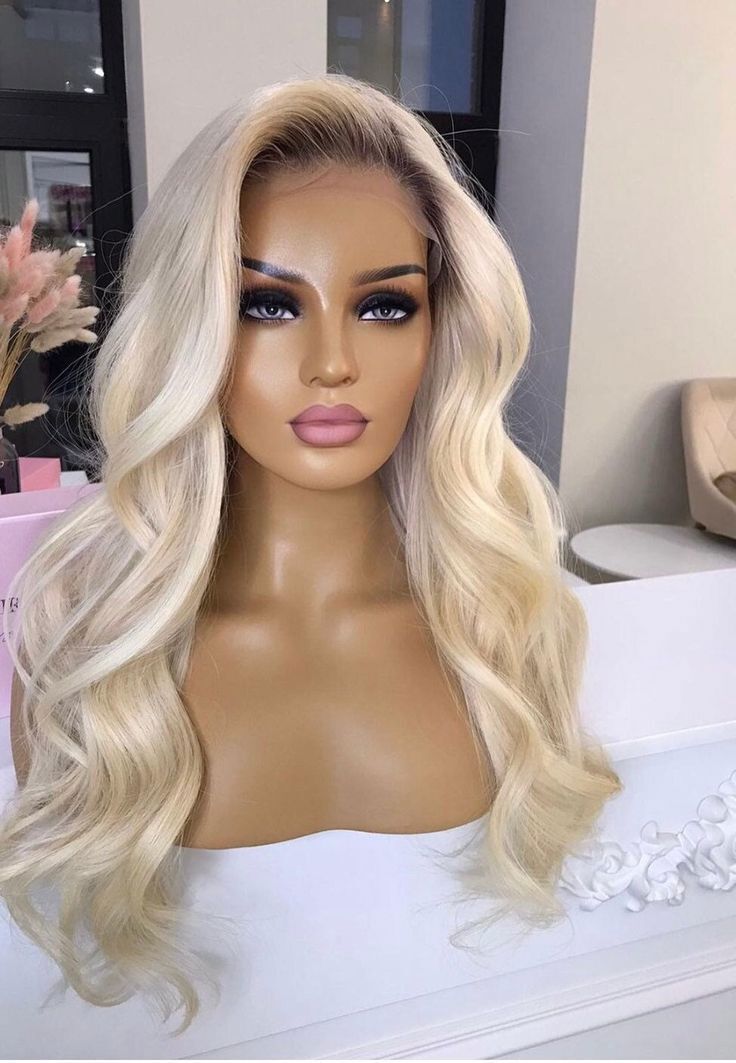 Long Loose Wavy  Ombre Blonde Human Lace Front Wigs Preplucked Human 180 Density Wigs
